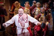Роль Силача в опере «Садко» играет самый сильный человек России Эльбрус Нигматуллин