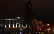 В Уфе Советскую площадь украсила новогодняя елка