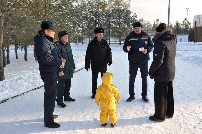 В мэрии Уфы ответили на опасения жителей за детей, бегающих по льду на Кашкадане