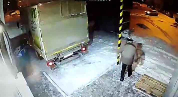 Уфимец угнал грузовик, чтобы скорее попасть домой