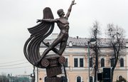 Первый в России памятник Рудольфу Нуриеву был открыт в Казани 