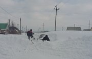В Башкирии за ночь автомобиль замело снегом