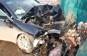 В Башкирии иномарка протаранила кирпичное ограждение – Водитель в больнице