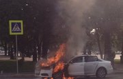 На проспекте Октября в Уфе сгорела Audi