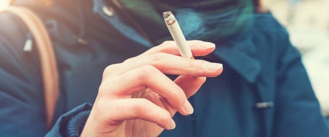 Эксперты: Курение удваивает риски депрессии и шизофрении