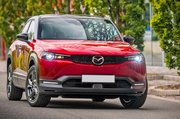 В России начали продавать первый электрокар Mazda