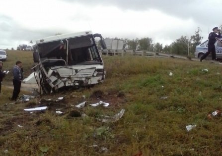 В Самарской области в ДТП попал автобус из Уфы: 22 человека пострадали