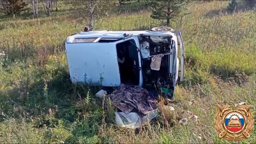 В Башкирии мужчина погиб, перевернувшись в снятом с учета автомобиле