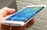 Samsung представила в Барселоне новейшие смартфоны Galaxy S7 и S7 edge