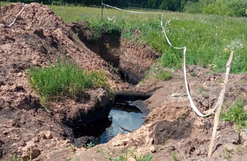 В Туймазинском районе незаконно раскопали нефтепровод