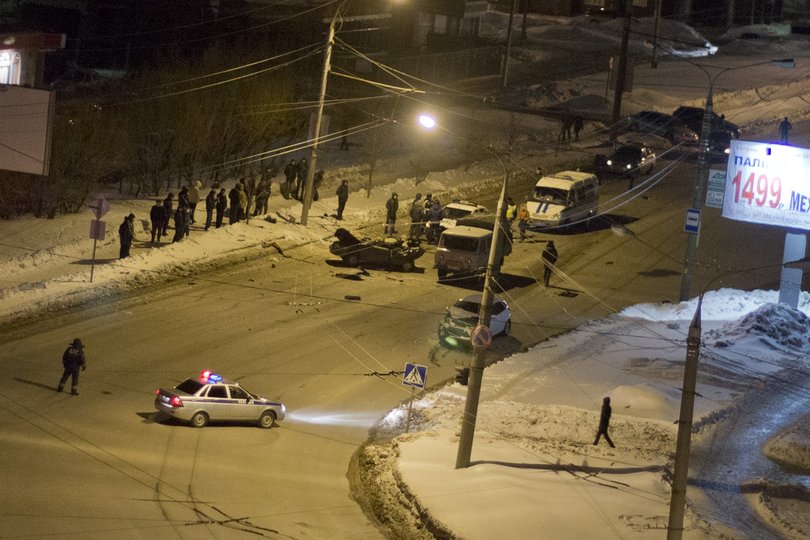 В лобовом столкновении на трассе в Башкирии погиб водитель «Приоры» 