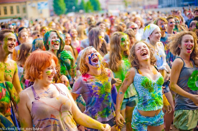 14 сентября - второй фестиваль красок в Уфе