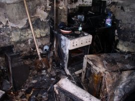 Сегодня в Уфе горела трехкомнатная квартира: есть пострадавший