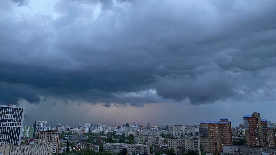 Ливни с грозами и градом: На Башкирию надвигается буря