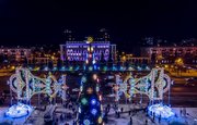 В Уфе зажгли новогоднюю иллюминацию Валерио Фести