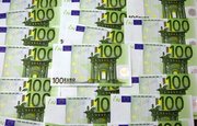 Банкноты номиналом 100 евро