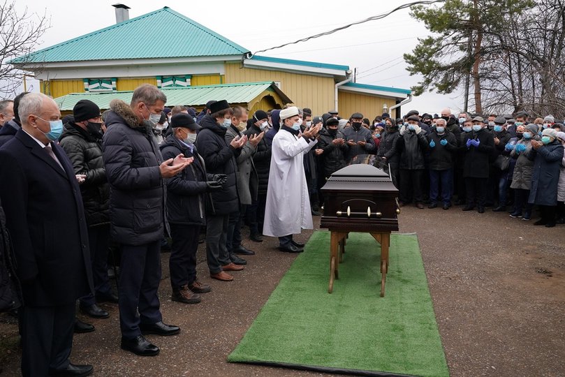 В Башкирии прошли похороны мэра Уфы 