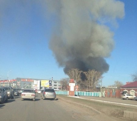 Пожар на улице Новоженова в Уфе тушили почти пять часов