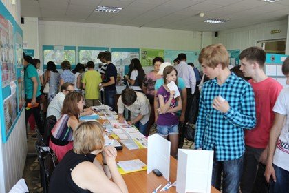 На молодежной ярмарке вакансий в Уфе нашли работу 163 человека