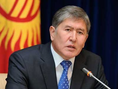 Президент Киргизии перенес прилет в Уфу из-за смерти брата
