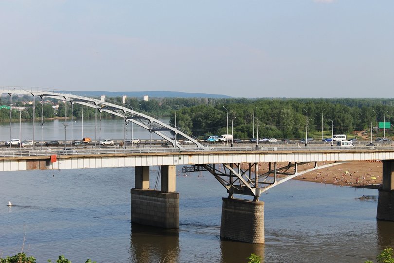 Бельский мост в Уфе: Расхождения во взглядах Ирека Ялалова и Рустэма Хамитова